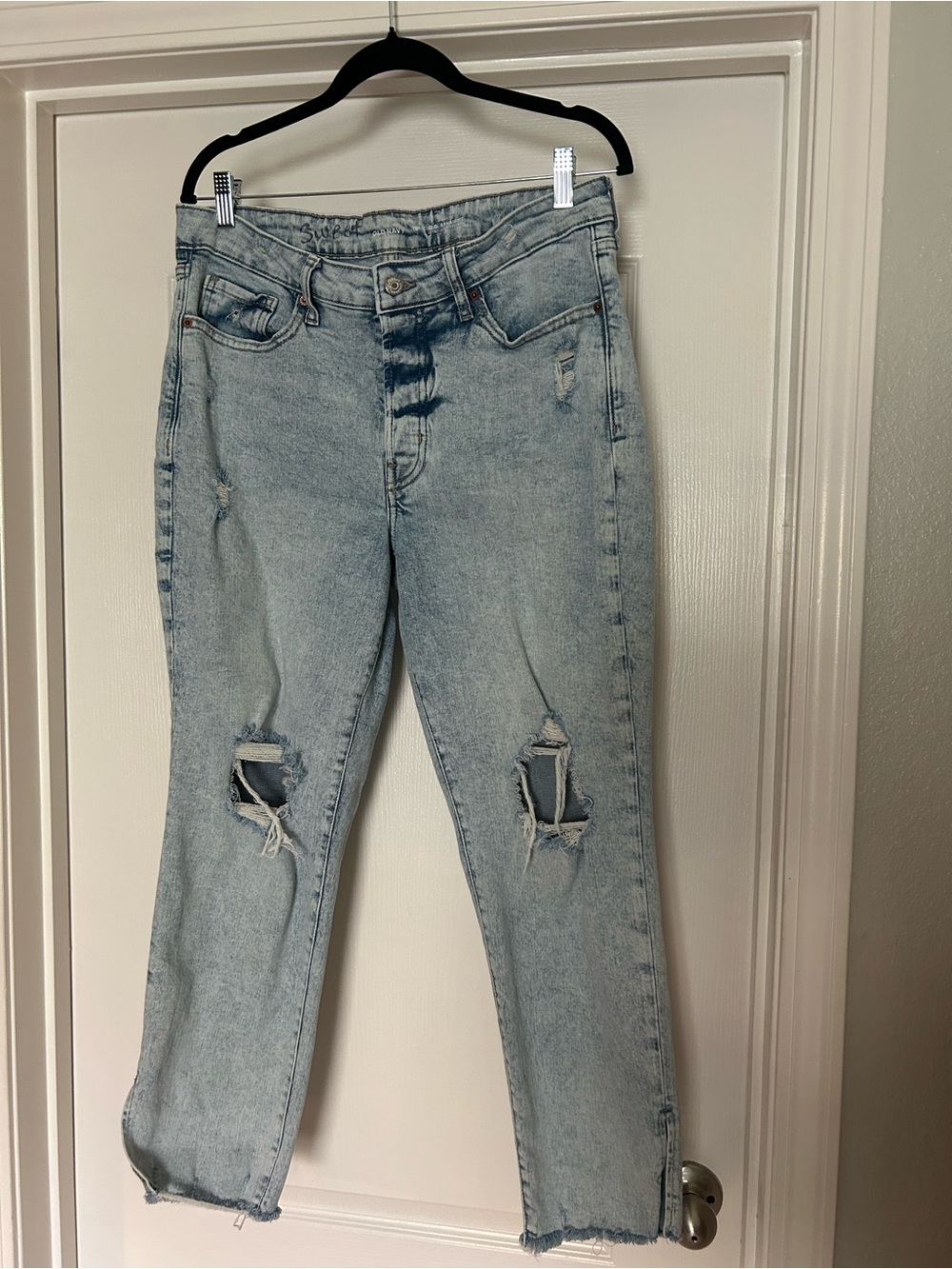 Old Navy Light Blue Straight Leg Distressed Jeans
